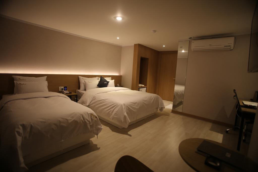 Vatica Hotel Dongdaemun Seúl Habitación foto