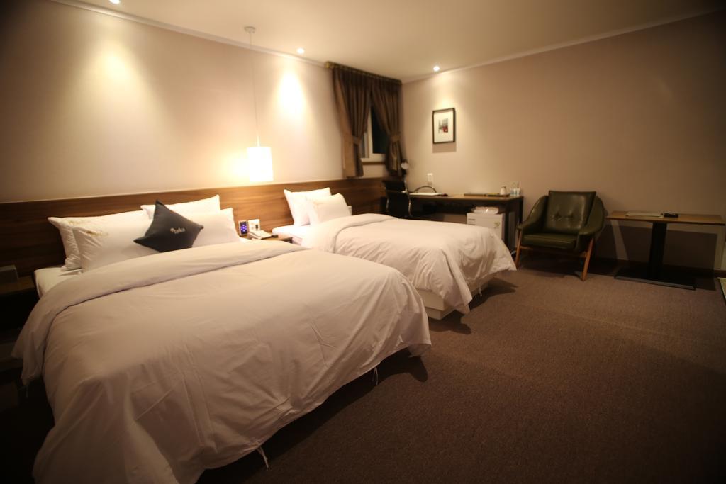 Vatica Hotel Dongdaemun Seúl Habitación foto